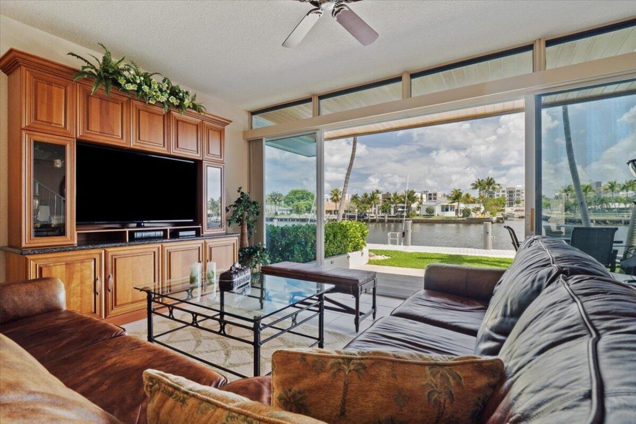 426 SE 17th Terrace, Deerfield Beach, FL 33441 Photo