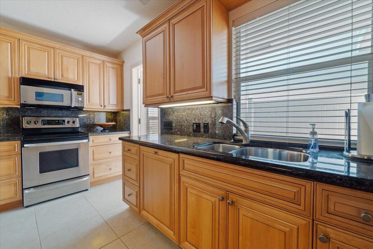 426 SE 17th Terrace, Deerfield Beach, FL 33441 Photo