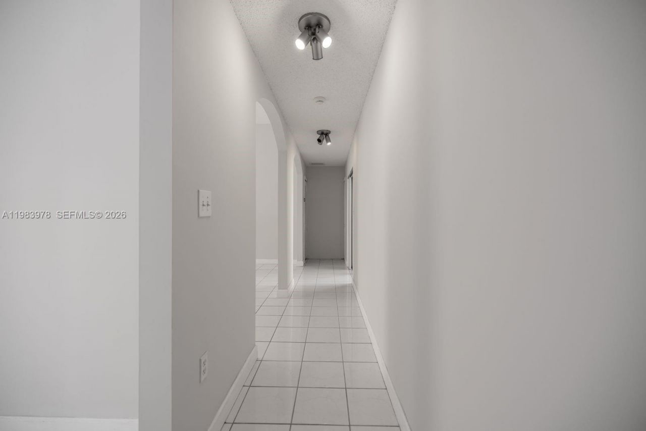 1065 NW 131st Ave , Unit ., Miami, FL 33182 Photo