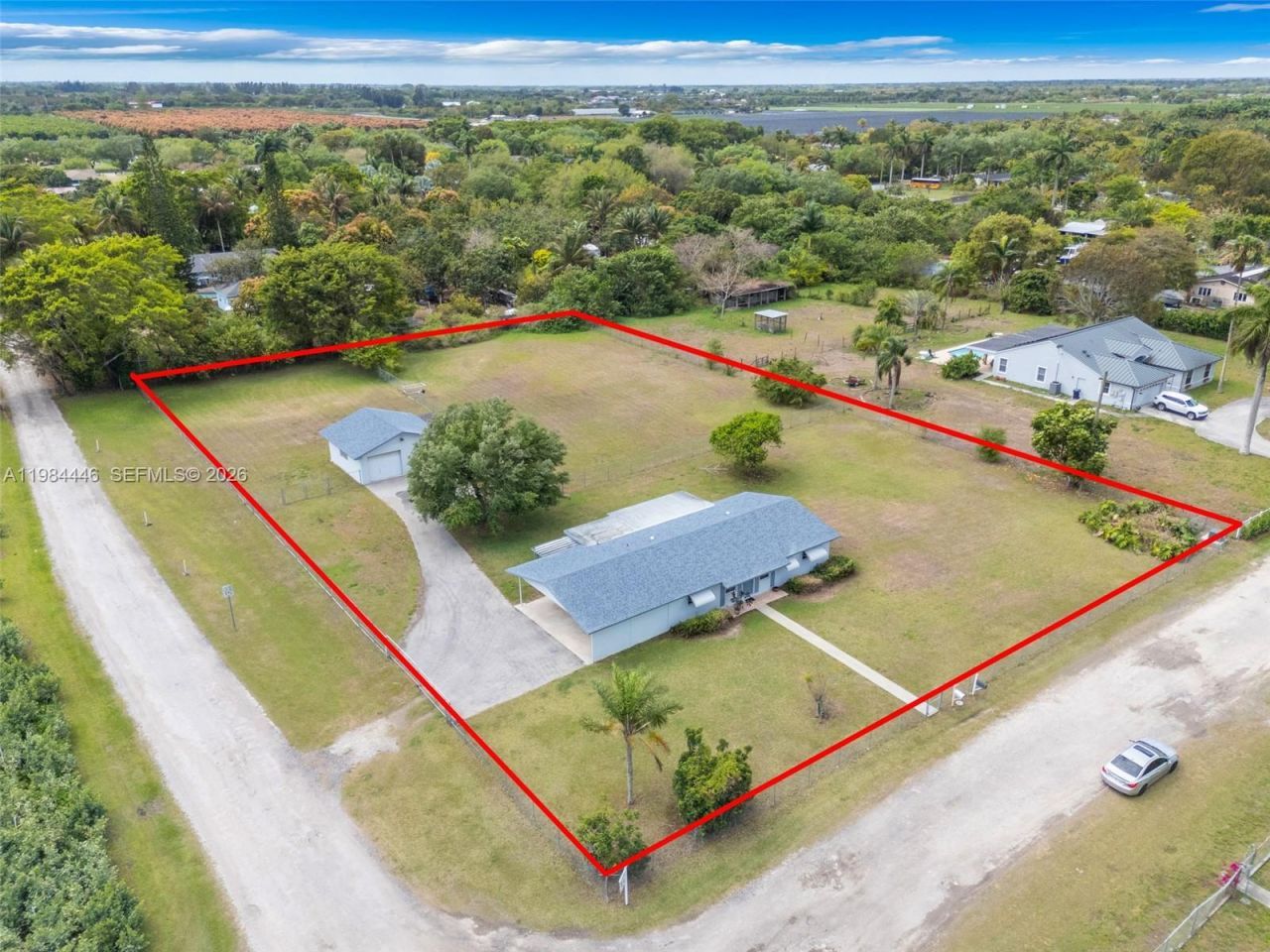 19200 SW 218th St , Miami, FL 33170 Photo