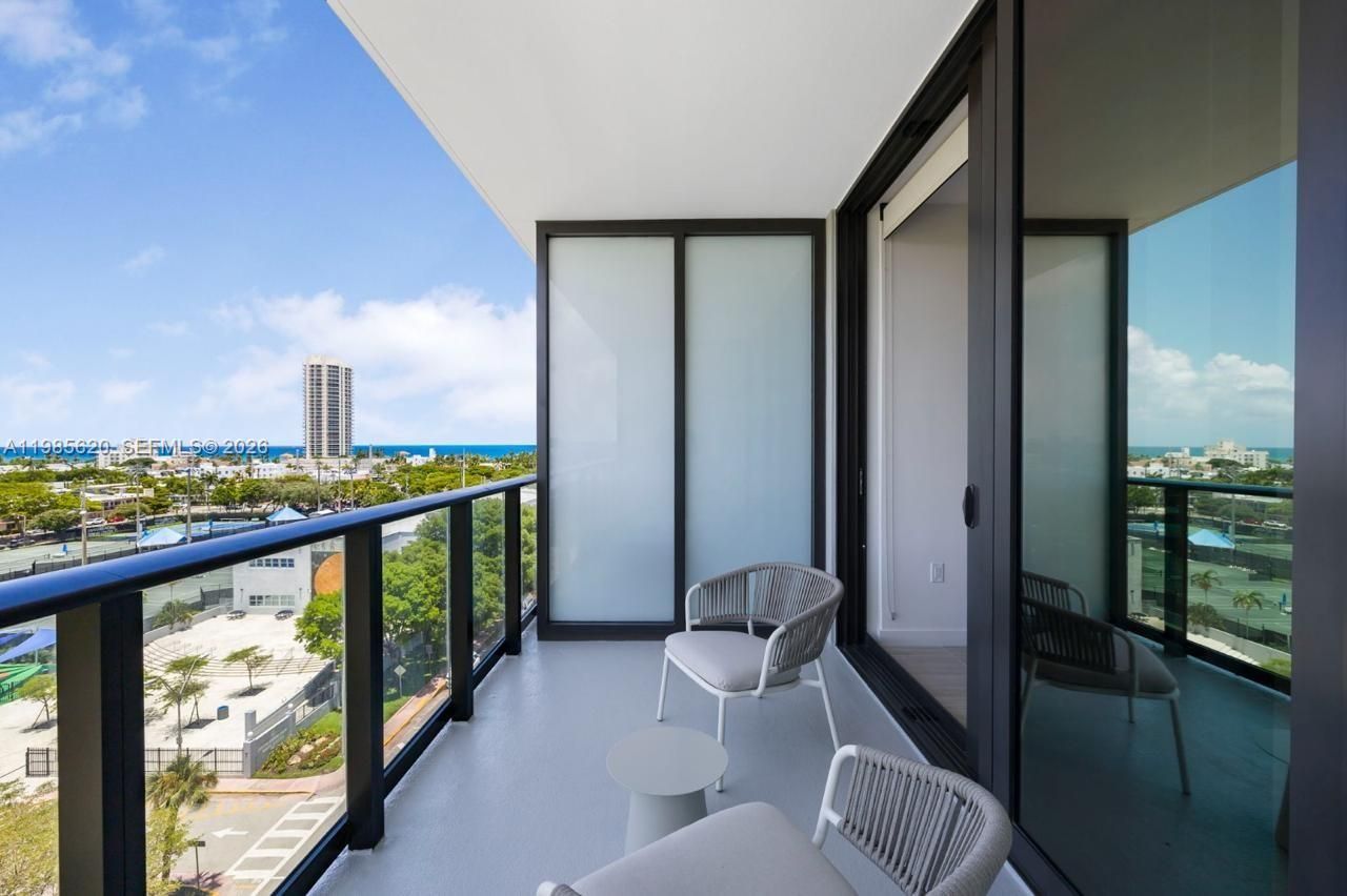 580 72nd St , Unit 613, Miami Beach, FL 33141 Photo
