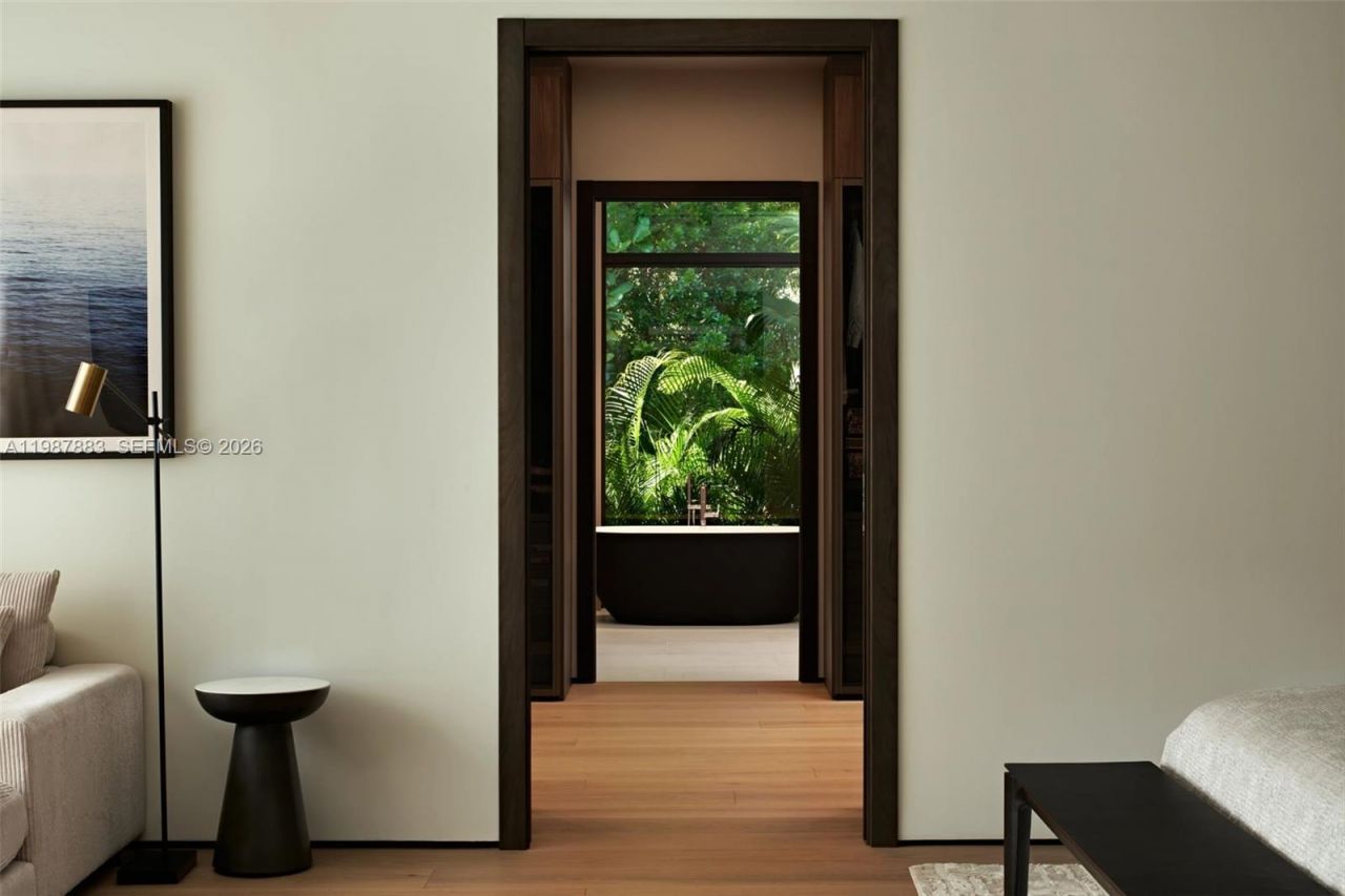 6371 SW 107th St , Pinecrest, FL 33156 Photo