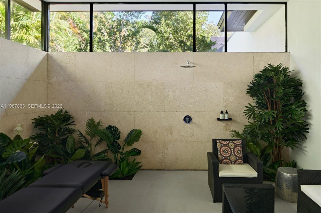 6371 SW 107th St , Pinecrest, FL 33156 Photo