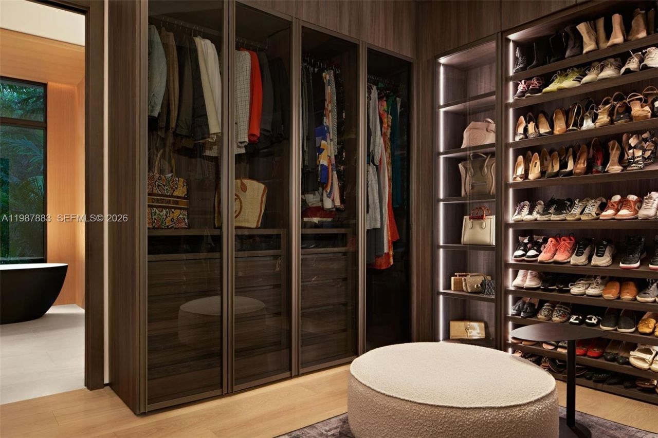 6371 SW 107th St , Pinecrest, FL 33156 Photo