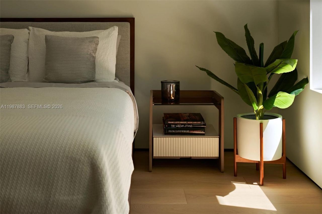 6371 SW 107th St , Pinecrest, FL 33156 Photo