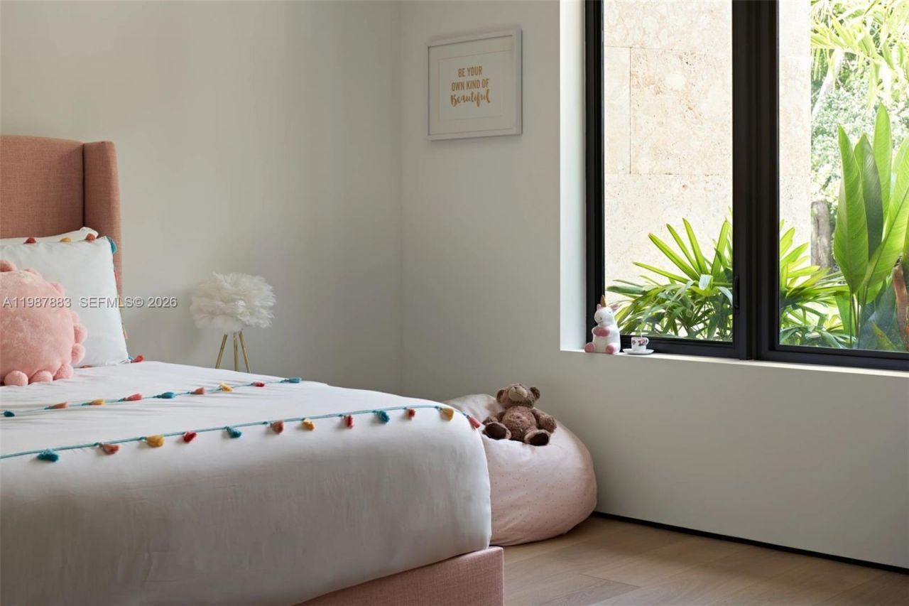 6371 SW 107th St , Pinecrest, FL 33156 Photo