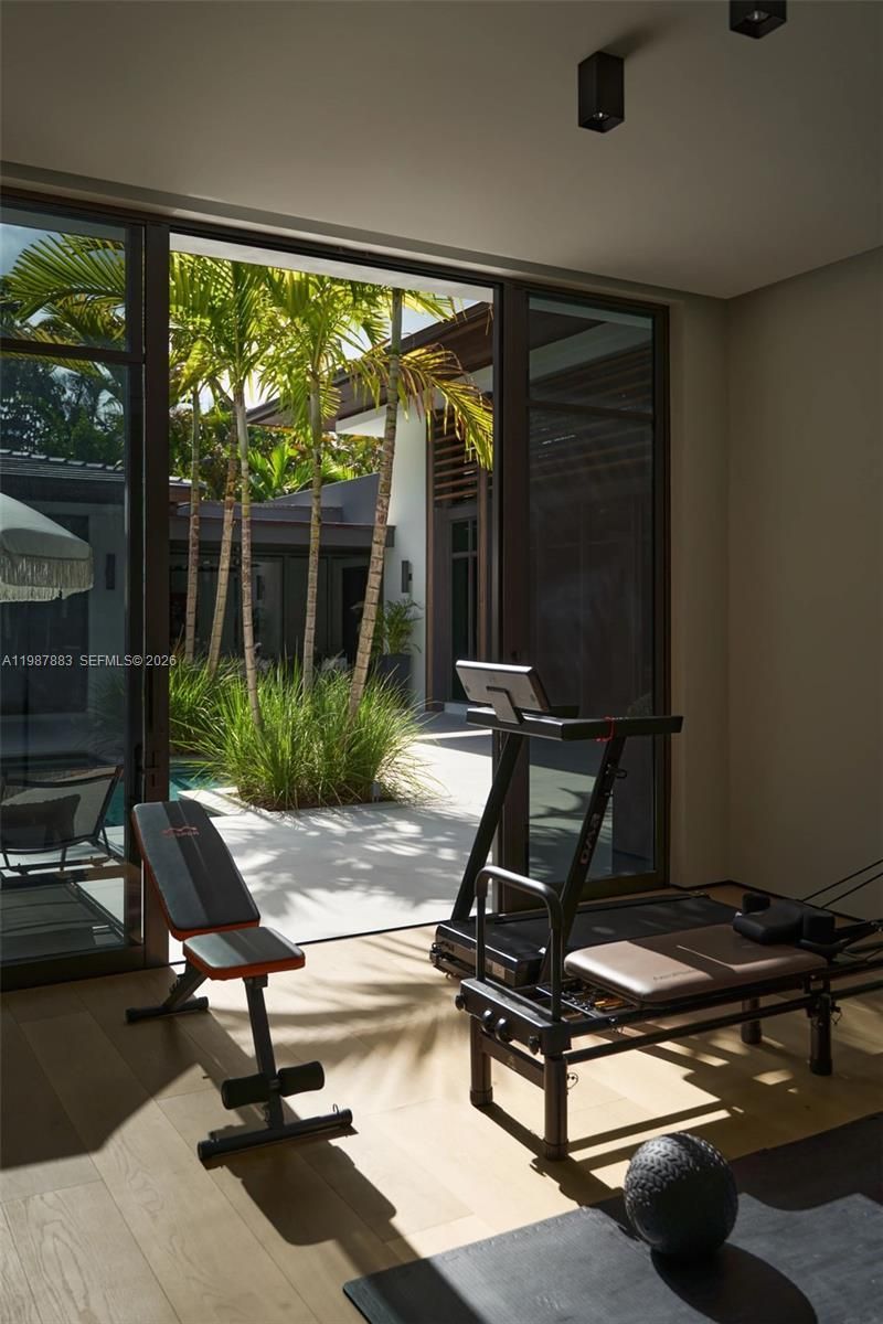 6371 SW 107th St , Pinecrest, FL 33156 Photo