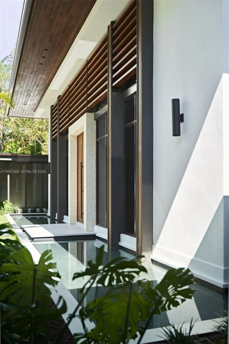 6371 SW 107th St , Pinecrest, FL 33156 Photo