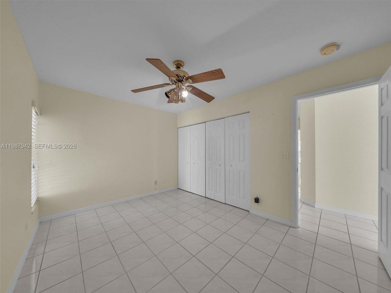 12345 NW 1st St, Plantation, FL 33325 Photo