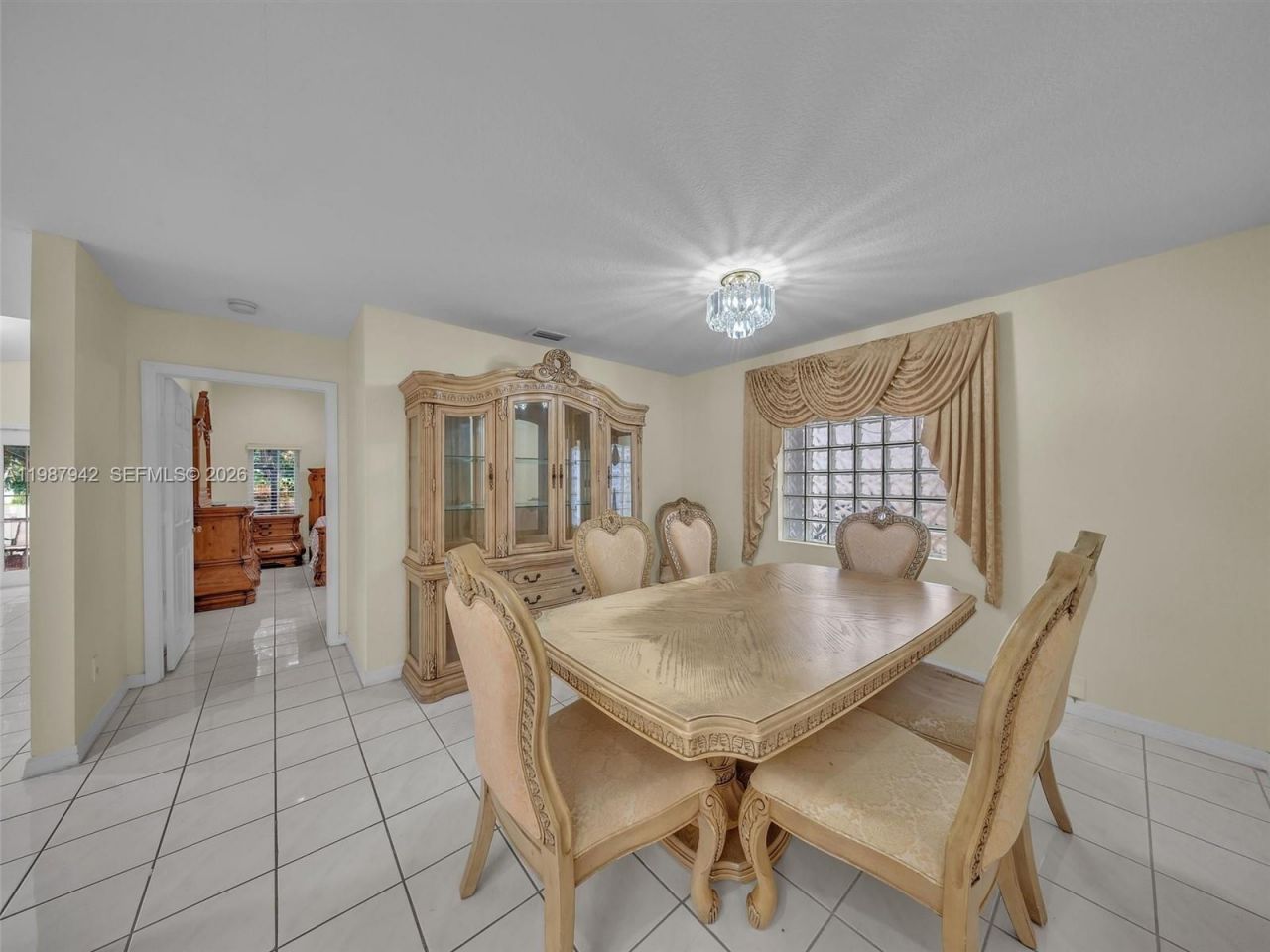 12345 NW 1st St, Plantation, FL 33325 Photo