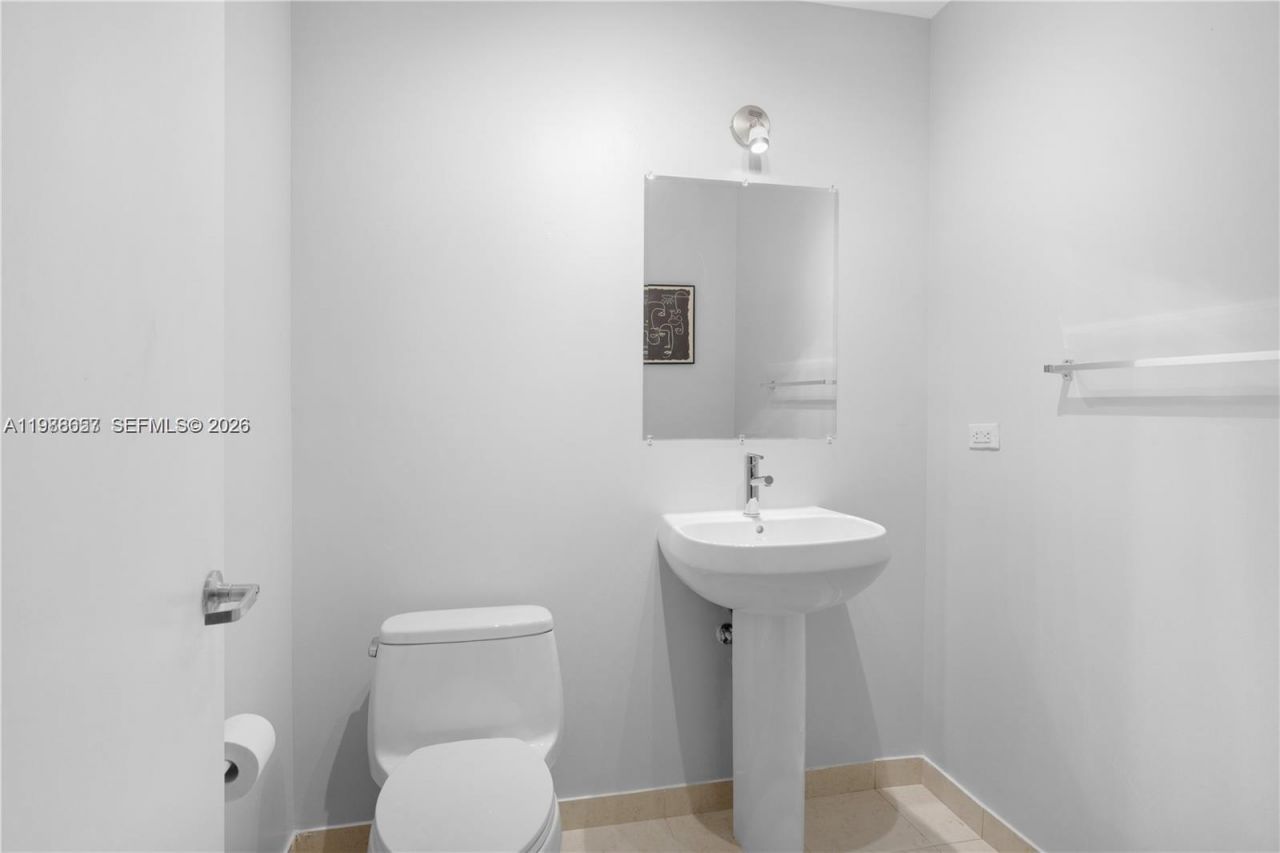 3301 NE 1st Ave, Unit H1506, Miami, FL 33137 Photo