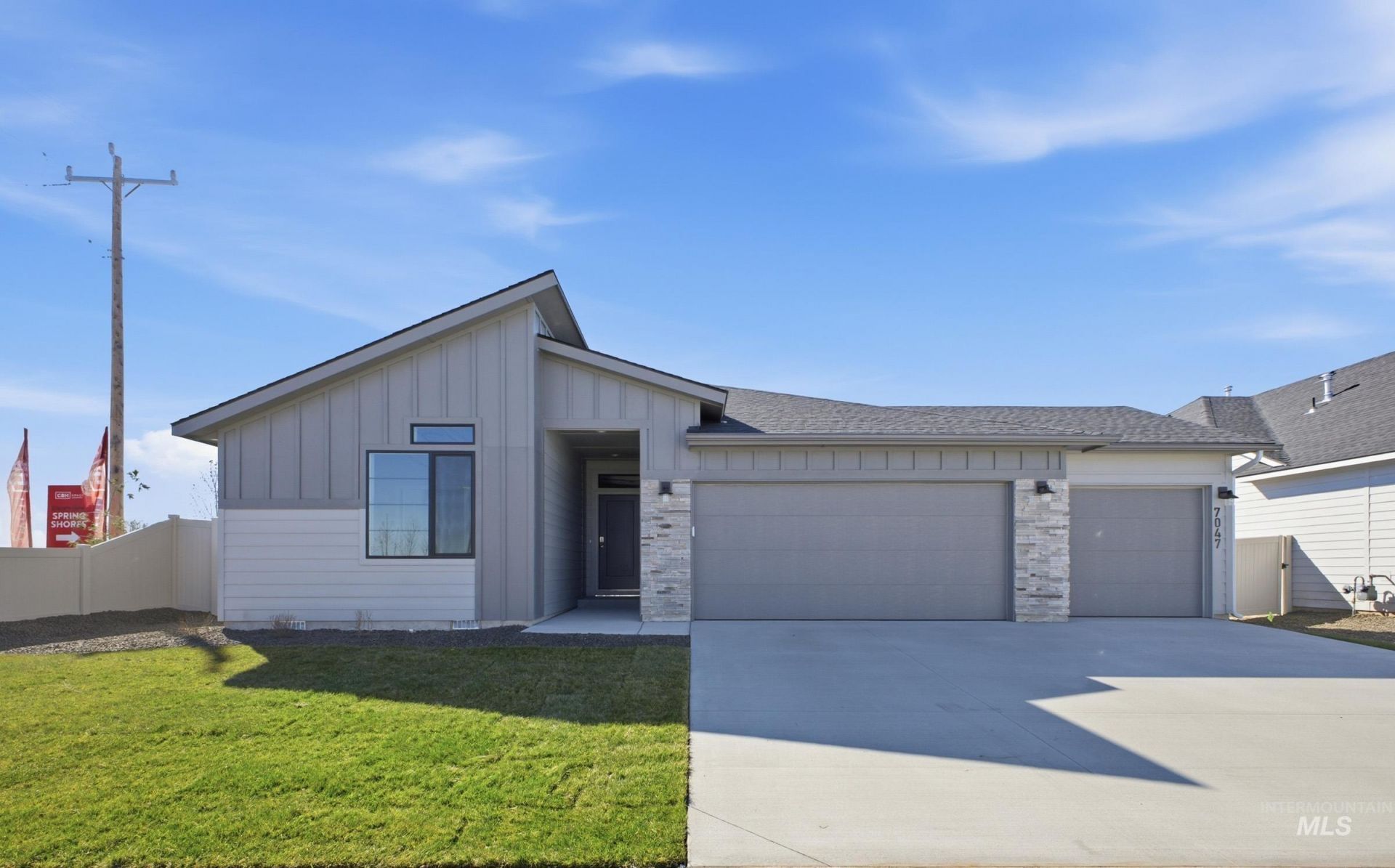 7047 E Amber Springs St, Nampa, ID 83687 Main Photo
