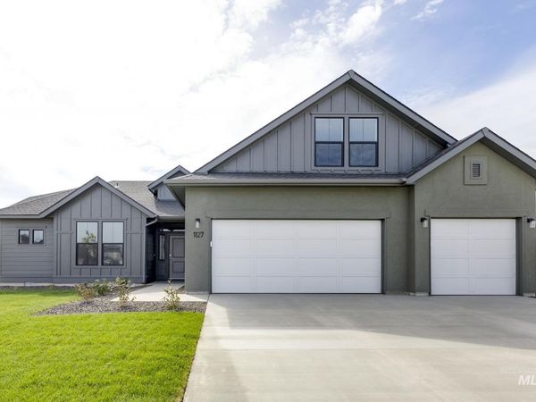 7059 E Amber Springs St, Nampa, ID 83687