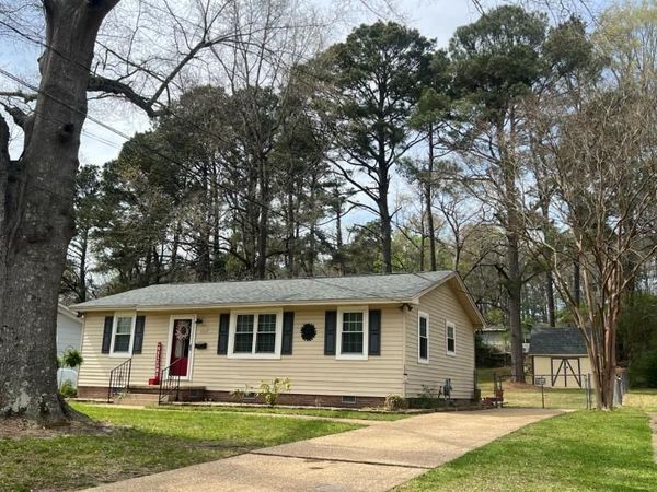 1517 Trace Ave., Tupelo, MS 38804