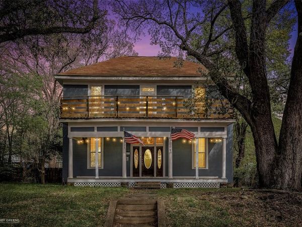 2011 Highland Avenue , Shreveport, LA 71104