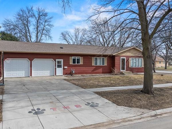 500 Rowland Street, Tracy, MN 56175