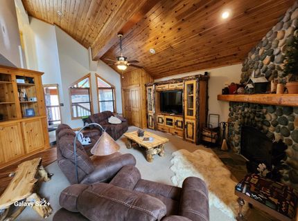 281 Bloods Ridge Rd, Bear Valley, CA 95223 Photo