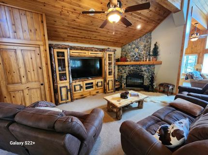 281 Bloods Ridge Rd, Bear Valley, CA 95223 Photo