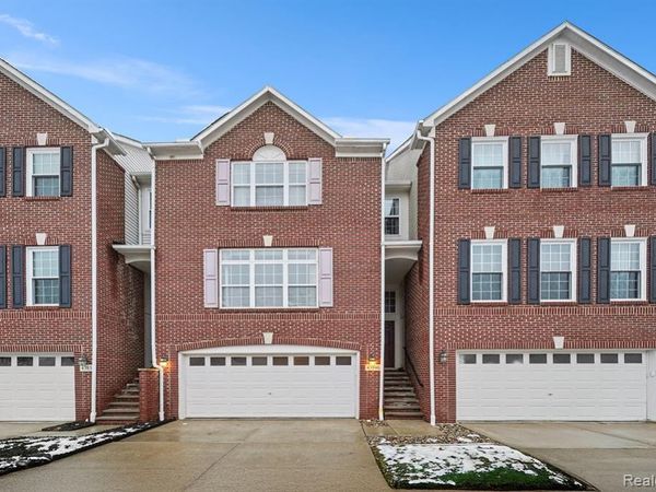 43846 Cherry Grove Court E, CANTON, MI 48188