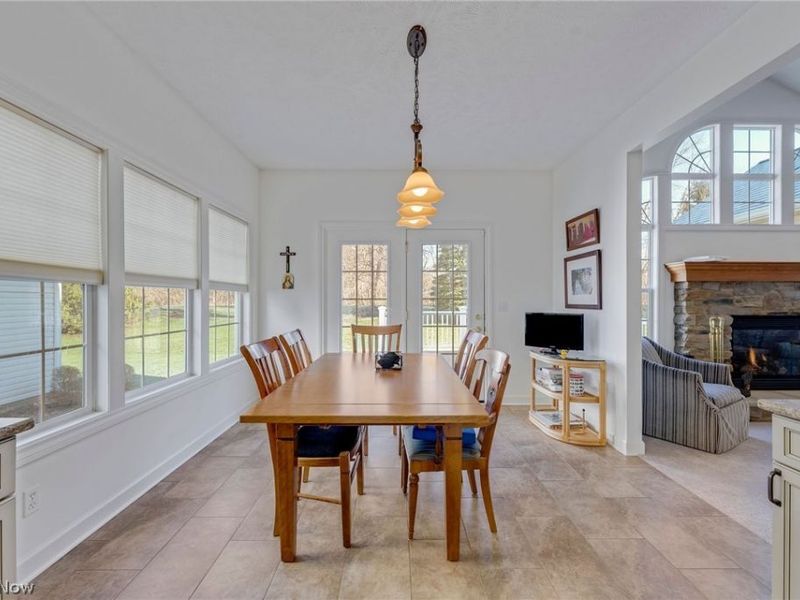 8195 Manor Gate Way, Mentor, OH 44060 Photo 13