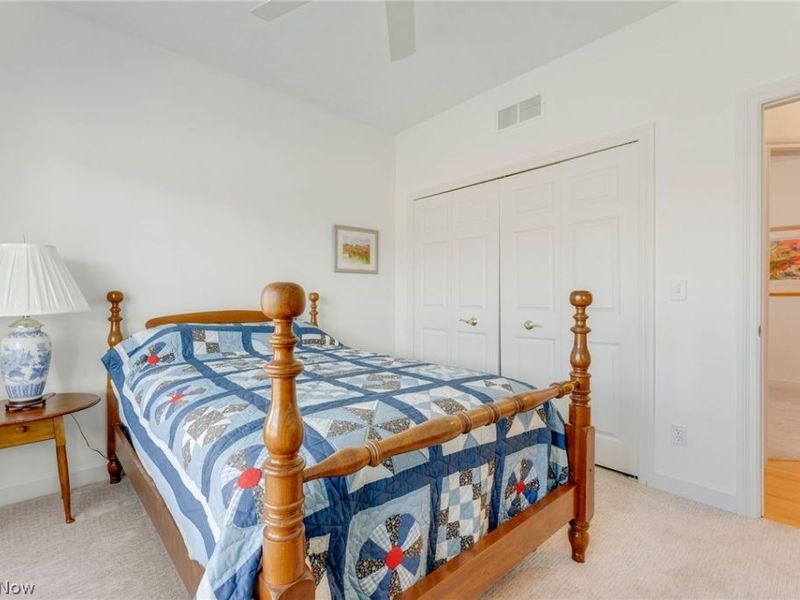 8195 Manor Gate Way, Mentor, OH 44060 Photo 16