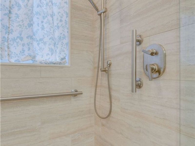 8195 Manor Gate Way, Mentor, OH 44060 Photo 25