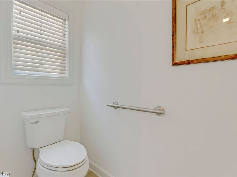 8195 Manor Gate Way, Mentor, OH 44060 Photo 26