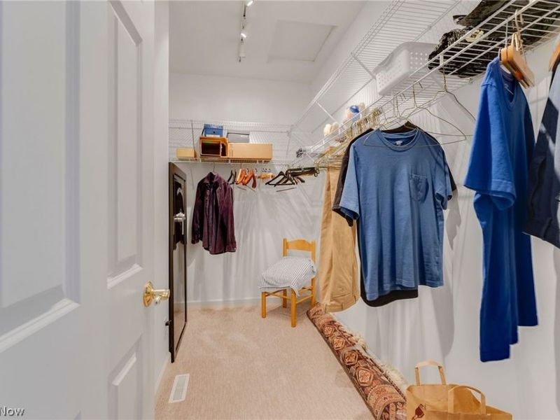 8195 Manor Gate Way, Mentor, OH 44060 Photo 29