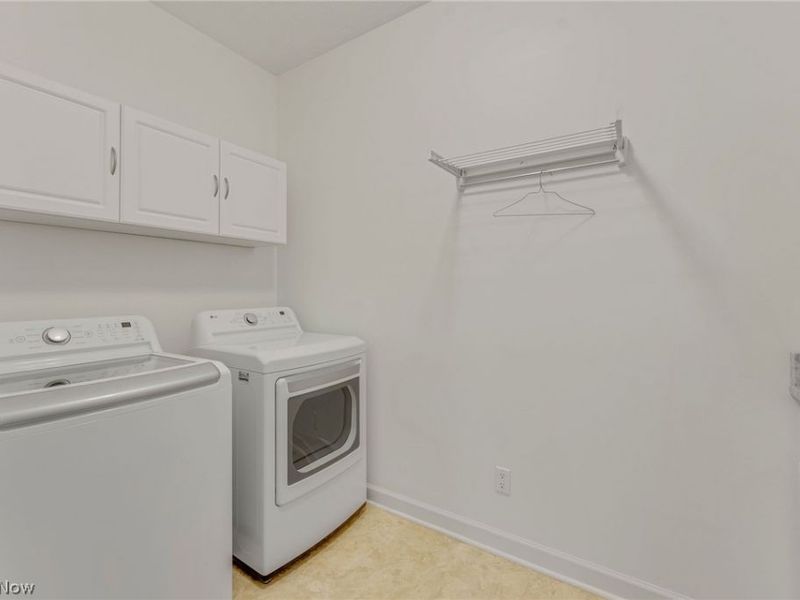 8195 Manor Gate Way, Mentor, OH 44060 Photo 31