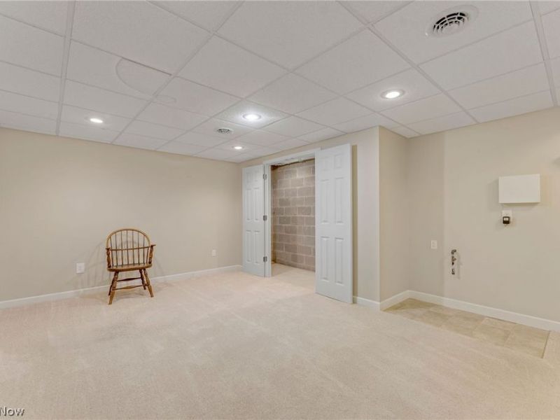 8195 Manor Gate Way, Mentor, OH 44060 Photo 32