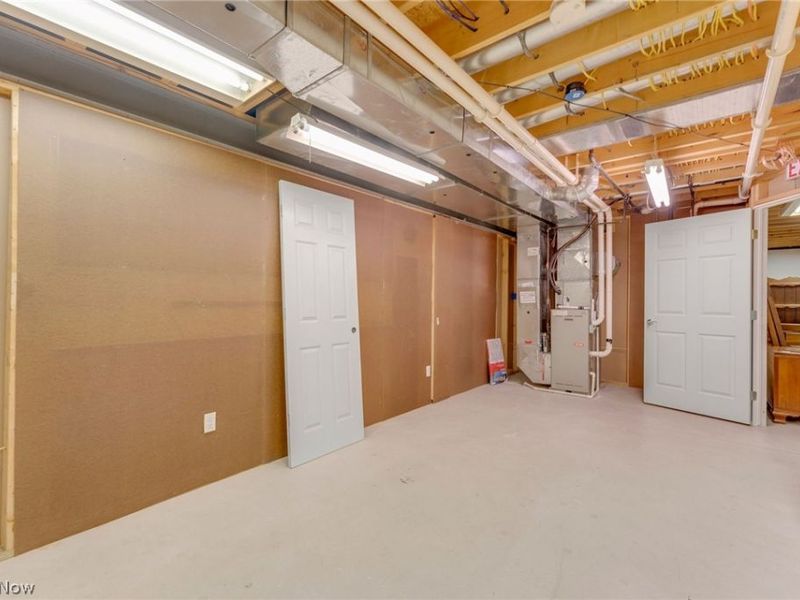 8195 Manor Gate Way, Mentor, OH 44060 Photo 42