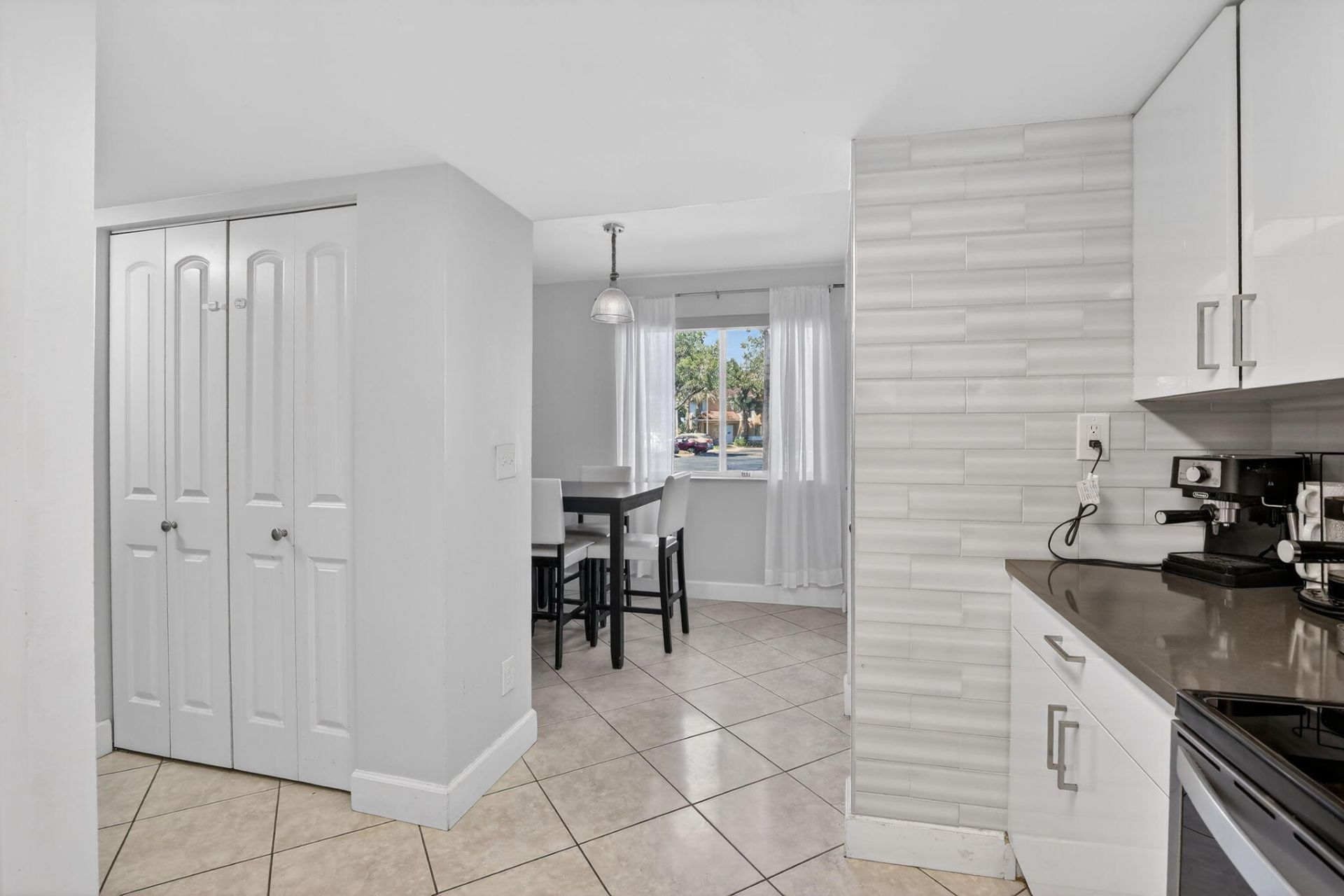 807 NW 91st Terrace Nw, Unit 807, Plantation, FL 33324 Photo