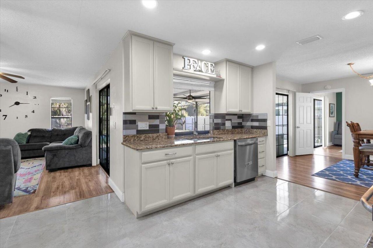 879 SE Carnival Avenue, Port Saint Lucie, FL 34983 Photo