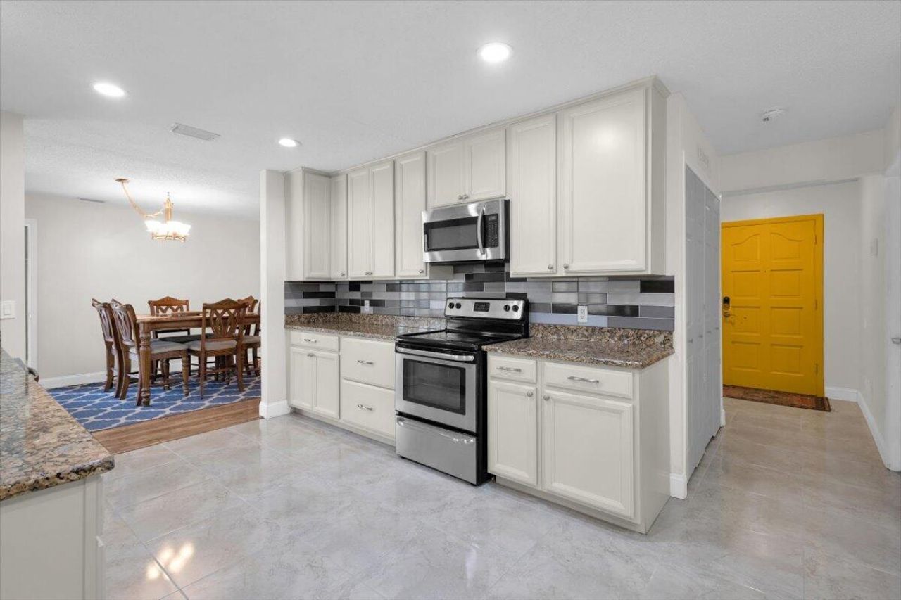 879 SE Carnival Avenue, Port Saint Lucie, FL 34983 Photo