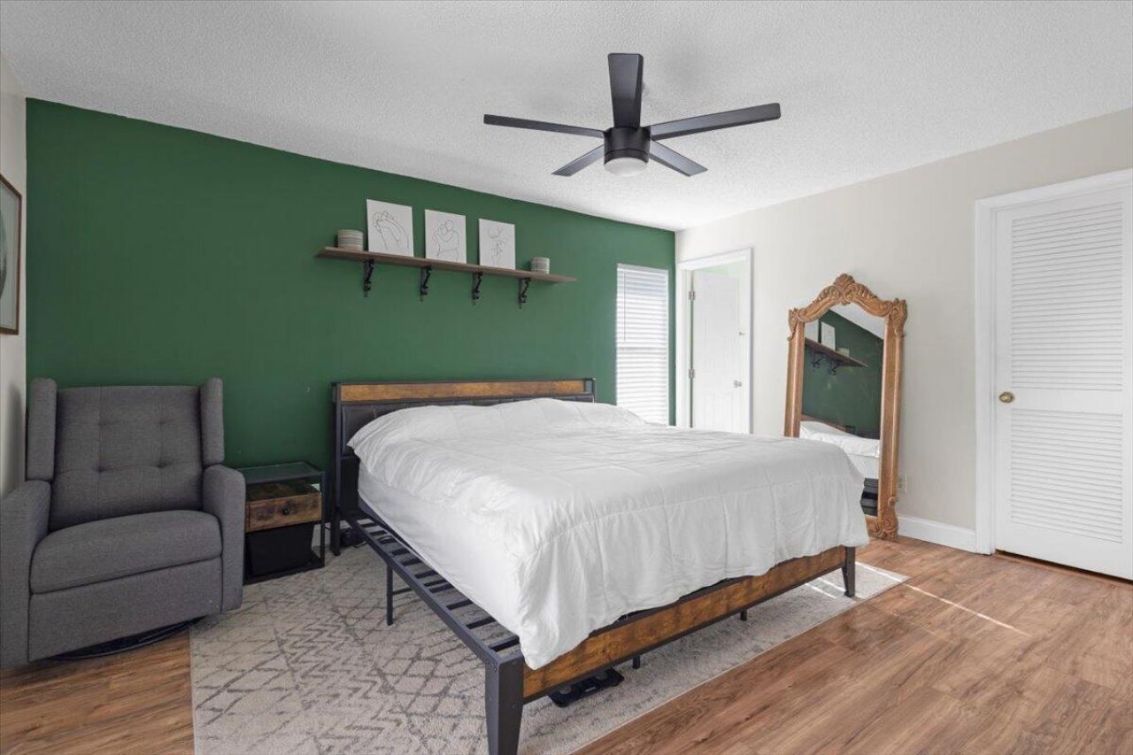 879 SE Carnival Avenue, Port Saint Lucie, FL 34983 Photo