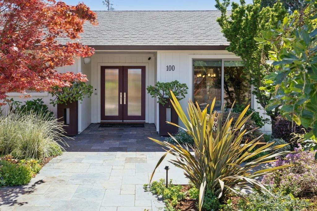 100 Yerba Santa Avenue, Los Altos, CA 94022 Main Photo