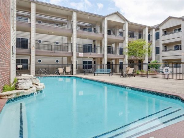 501 W 26th ST, Unit 305, Austin, TX 78705