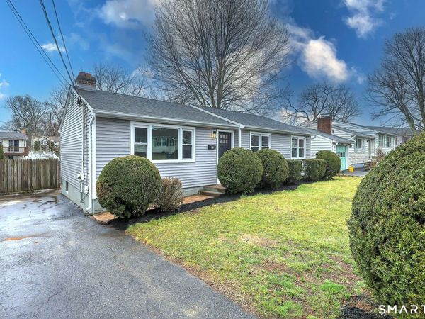 19 Harding , West Haven, CT 06516