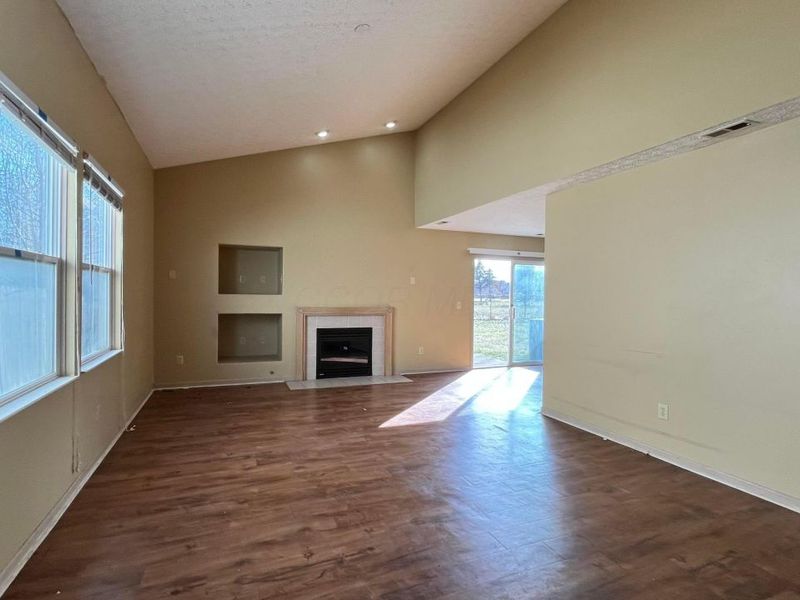 2177 Margo Road , Columbus, OH 43229 Photo 2