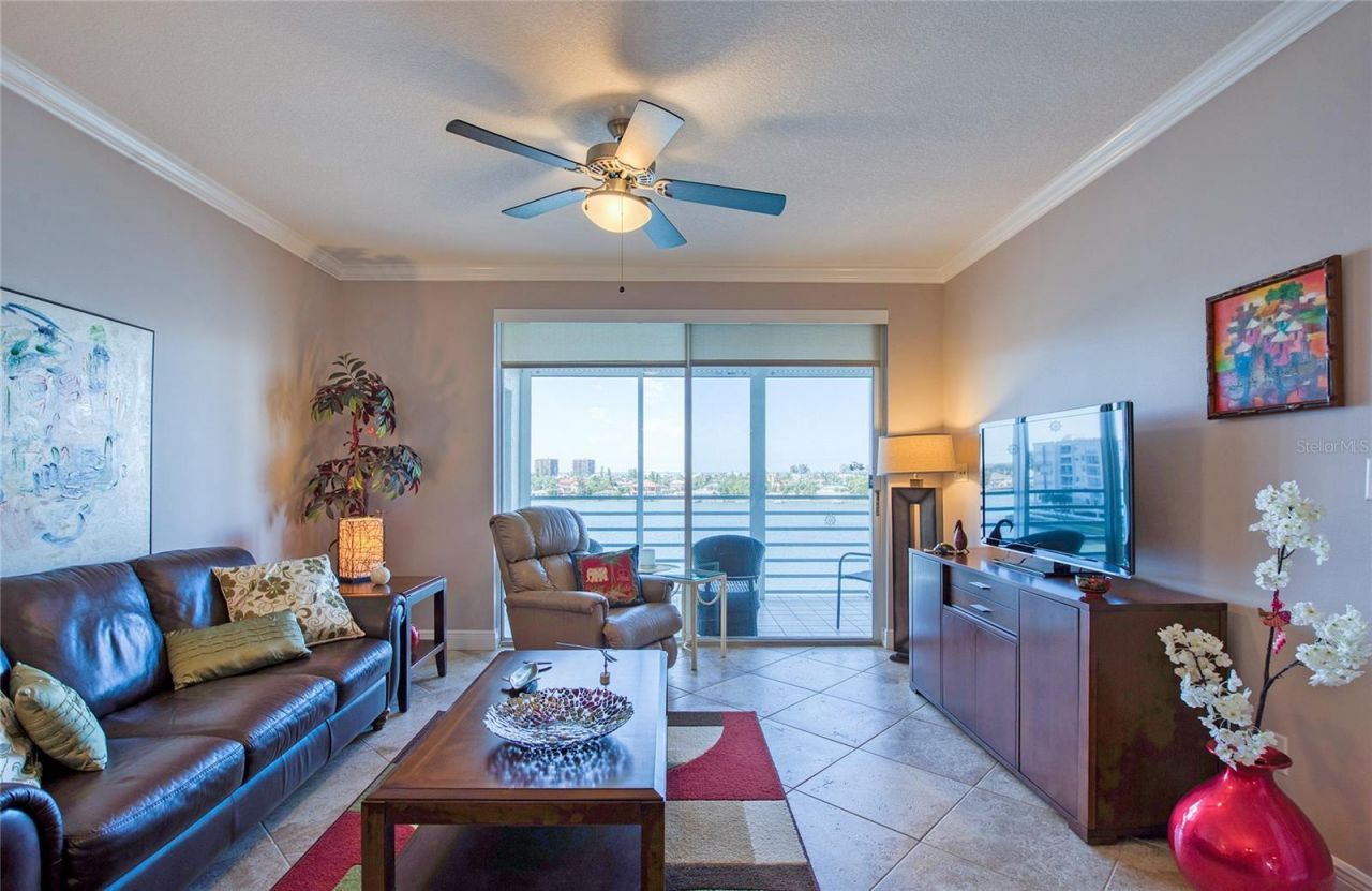 7984 Sailboat Key Boulevard S, Unit 502, South Pasadena, FL 33707 Photo
