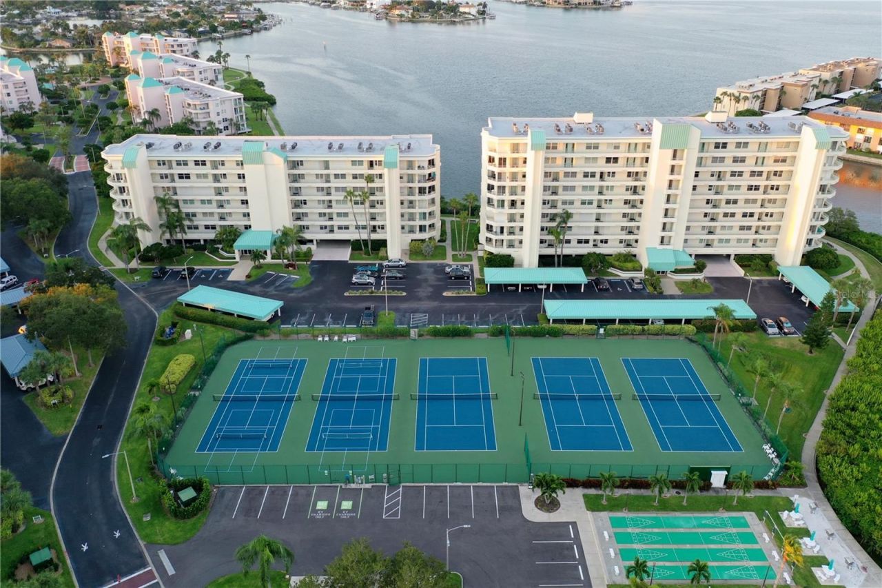 7984 Sailboat Key Boulevard S, Unit 502, South Pasadena, FL 33707 Photo
