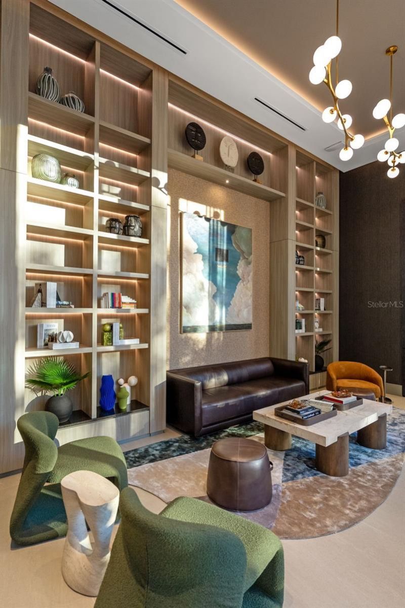 275 1st Avenue, Unit 3807, Saint Petersburg, FL 33701 Photo