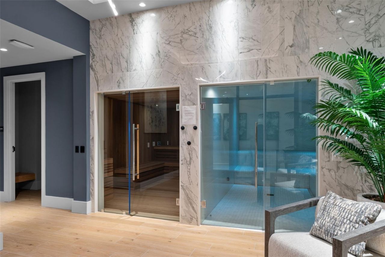 275 1st Avenue, Unit 3507, Saint Petersburg, FL 33701 Photo