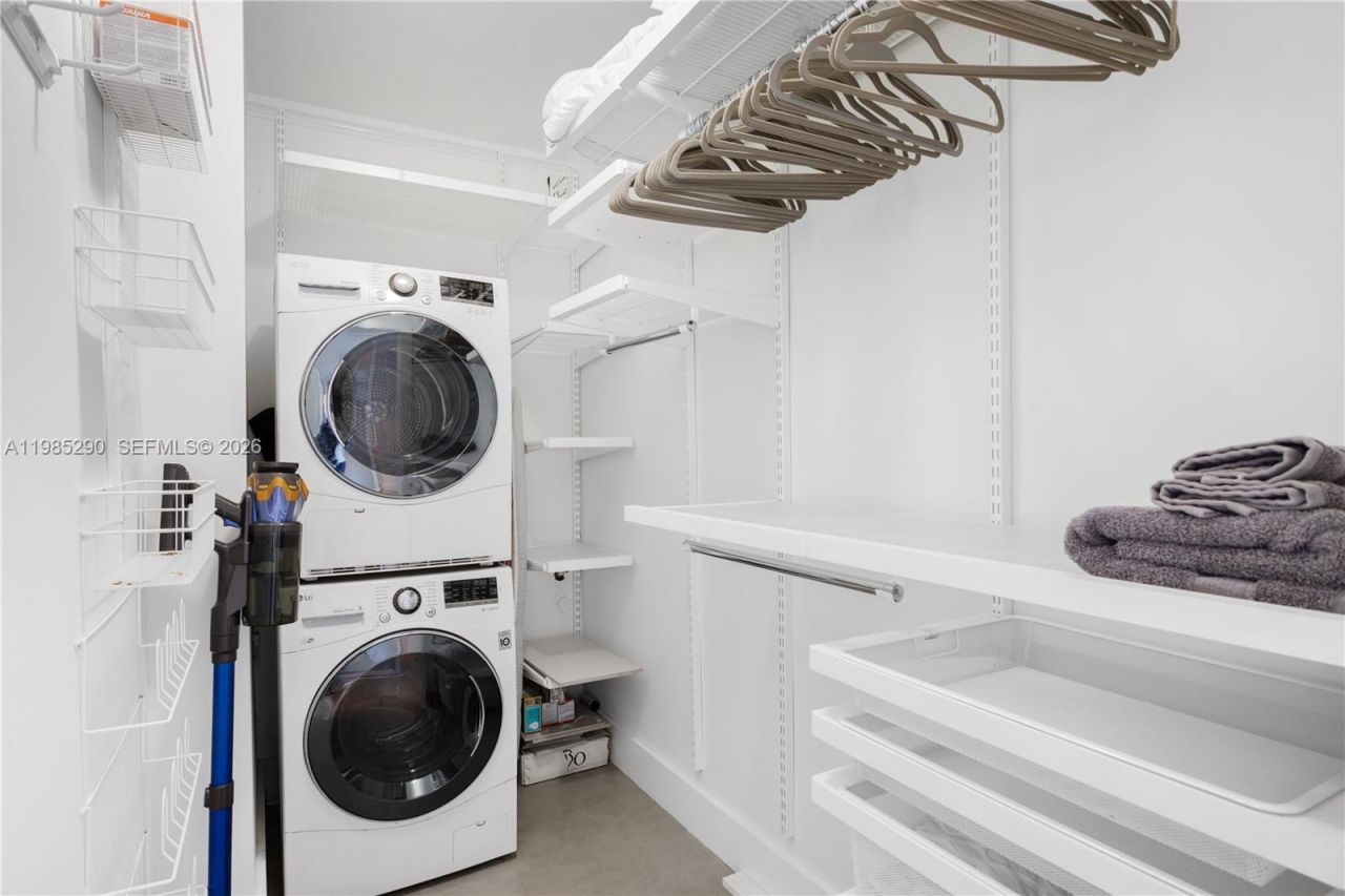 4925 Collins Ave, Unit 5C, Miami Beach, FL 33140 Photo