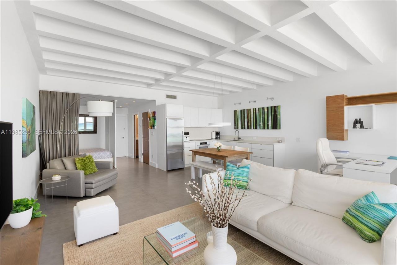 4925 Collins Ave, Unit 5C, Miami Beach, FL 33140 Photo