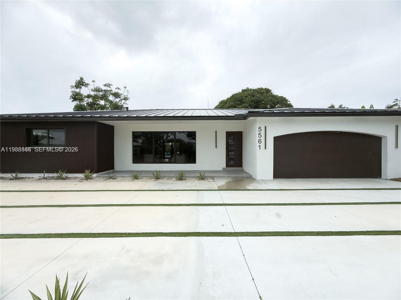 5561 NE 28th Ave, Fort Lauderdale, FL 33308 Photo