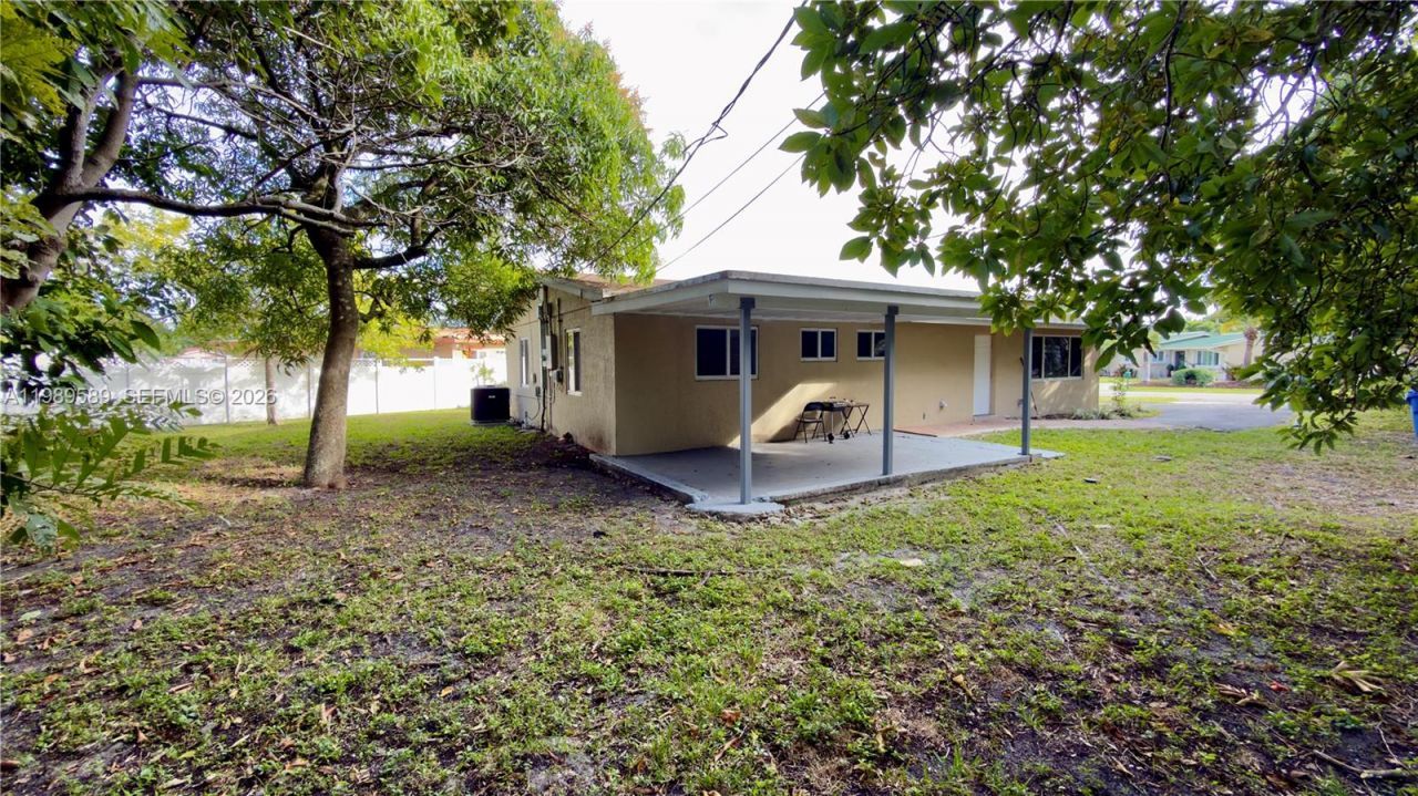 1125 NW 16th Ct , Unit 1125, Fort Lauderdale, FL 33311 Photo