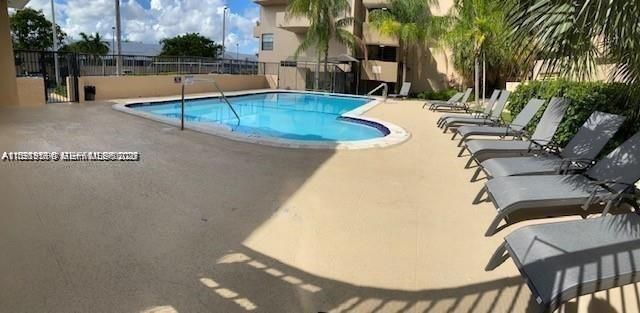 10801 SW 109th Ct, Unit D103, Miami, FL 33176 Photo