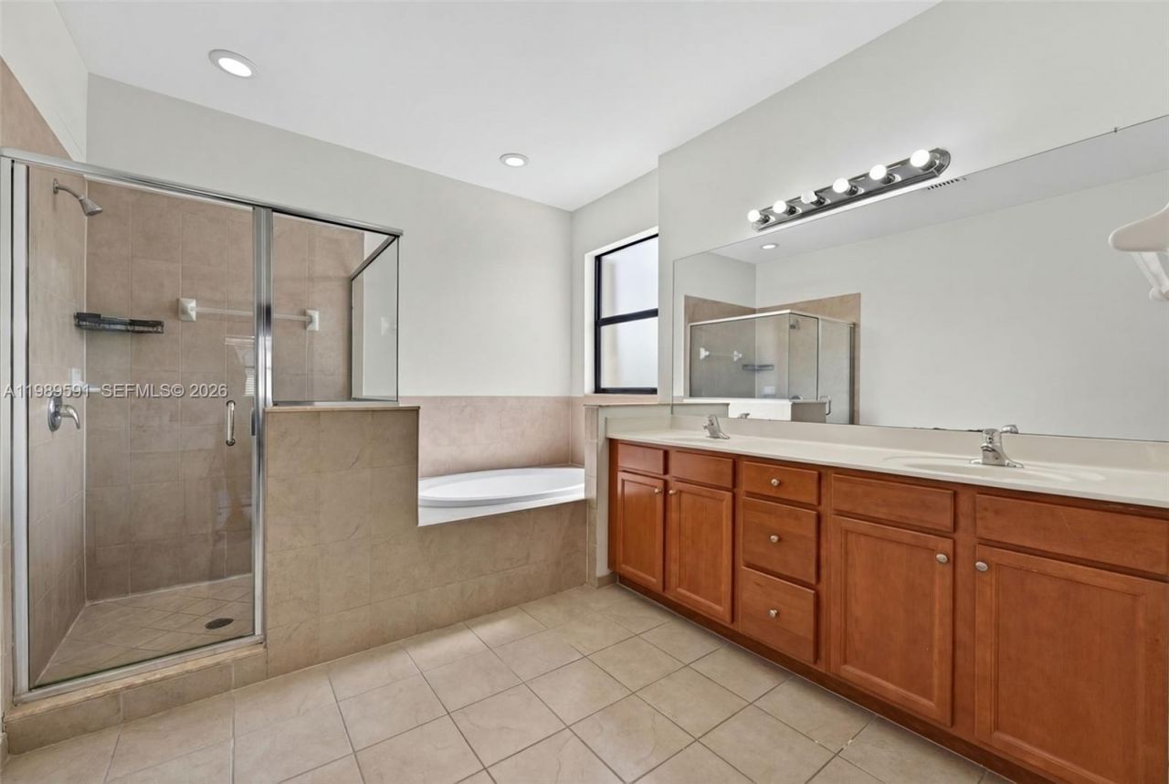 17340 SW 154th Pl , Miami, FL 33187 Photo