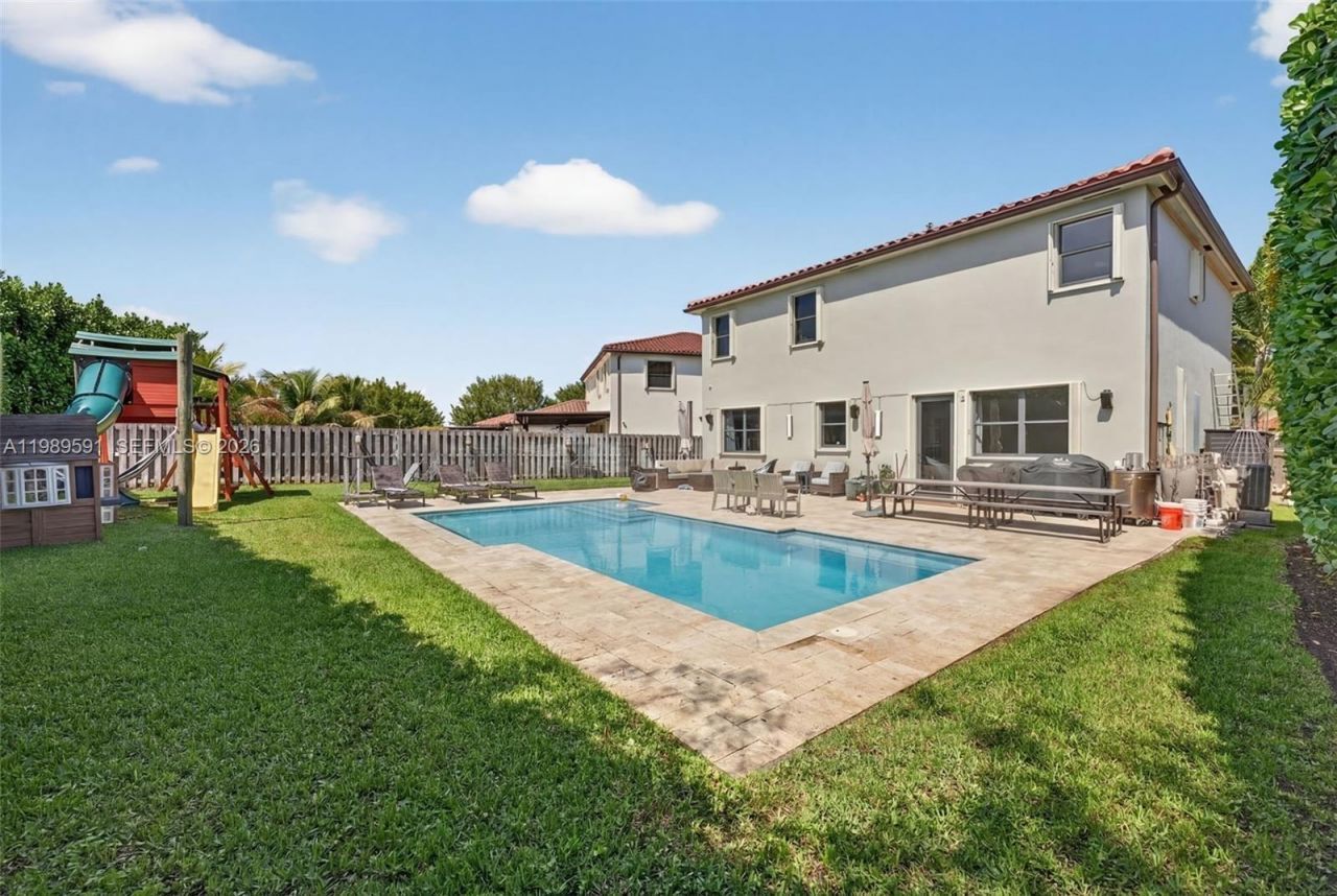 17340 SW 154th Pl , Miami, FL 33187 Photo